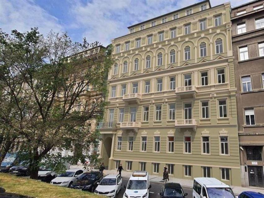 Wash Apartment On Metro Prague 1 Екстер'єр фото