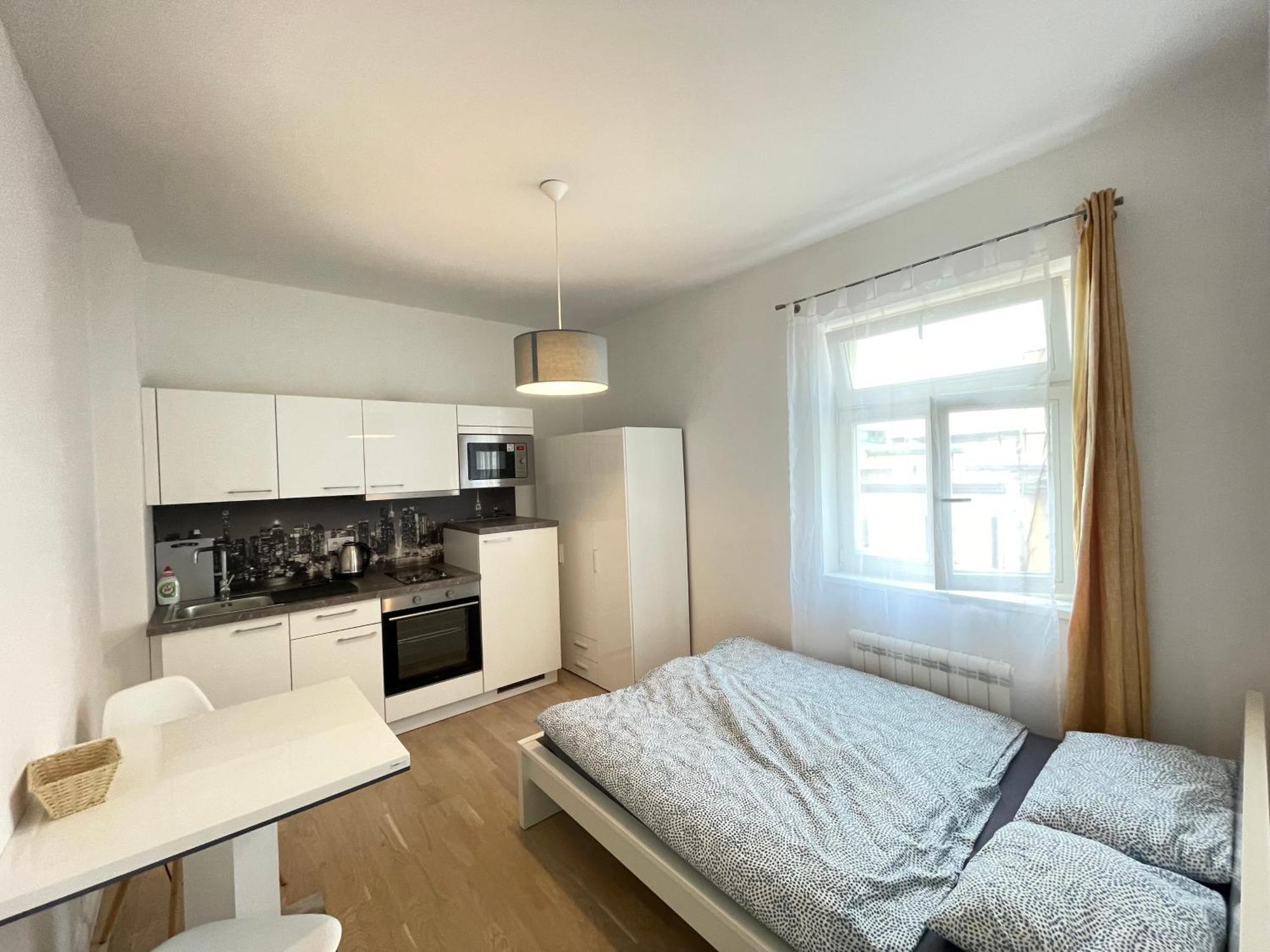 Wash Apartment On Metro Prague 1 Екстер'єр фото