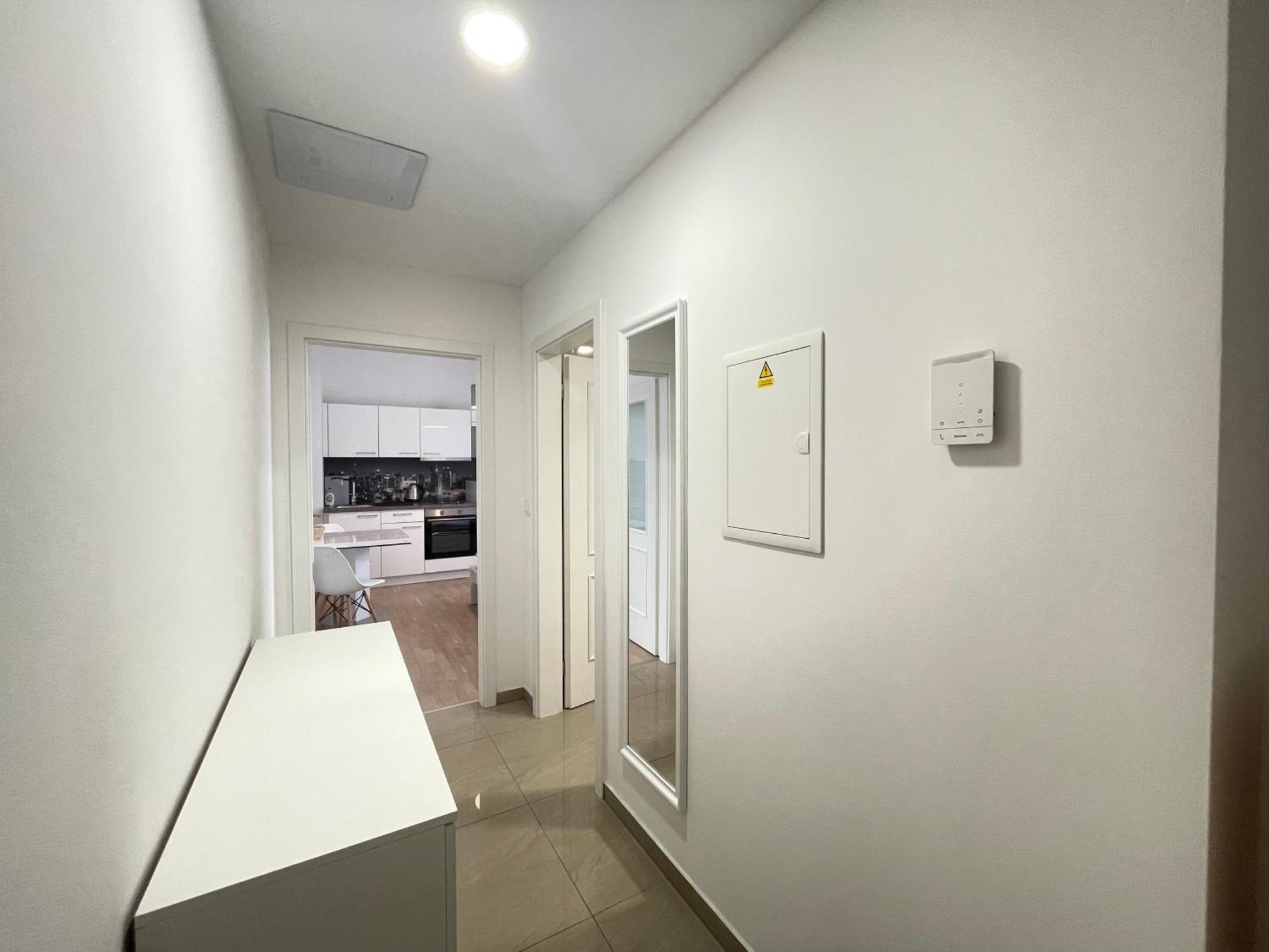 Wash Apartment On Metro Prague 1 Екстер'єр фото